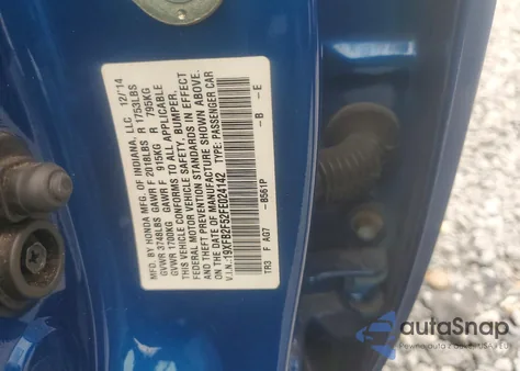 2015 Honda Civic Lx z USA, uszkodzony, nr VIN 19XFB2F52FE024142